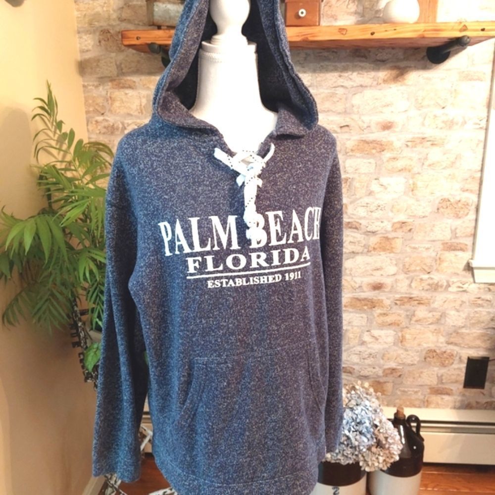 Vineyard Crew Women's Size S hoodie